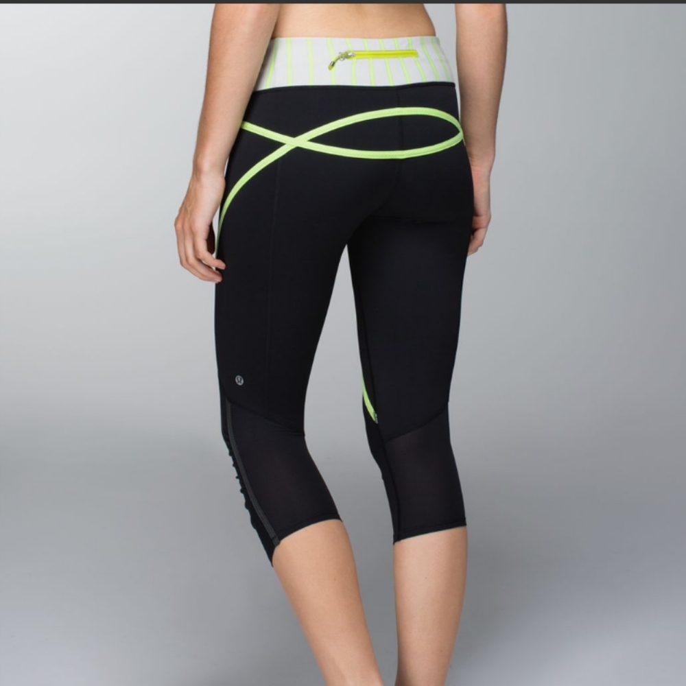Lululemon Run: Pace Crop
